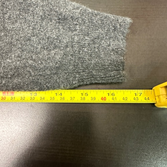 Jones New York Cashmere Argyle Sweater - Picture 5 of 8